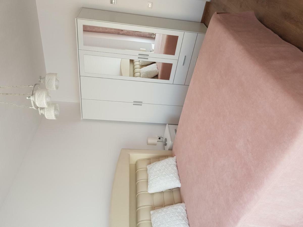 Apartament Monadin 3 Braşov Eksteriør bilde
