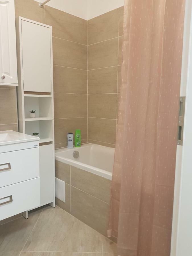 Apartament Monadin 3 Braşov Eksteriør bilde