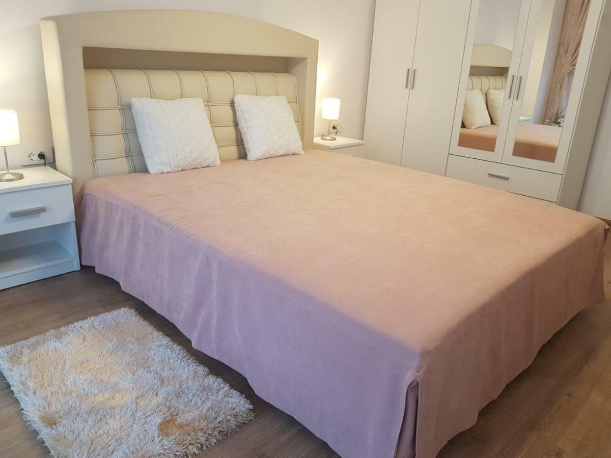 Apartament Monadin 3 Braşov Eksteriør bilde