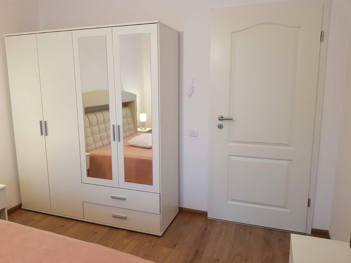 Apartament Monadin 3 Braşov Eksteriør bilde